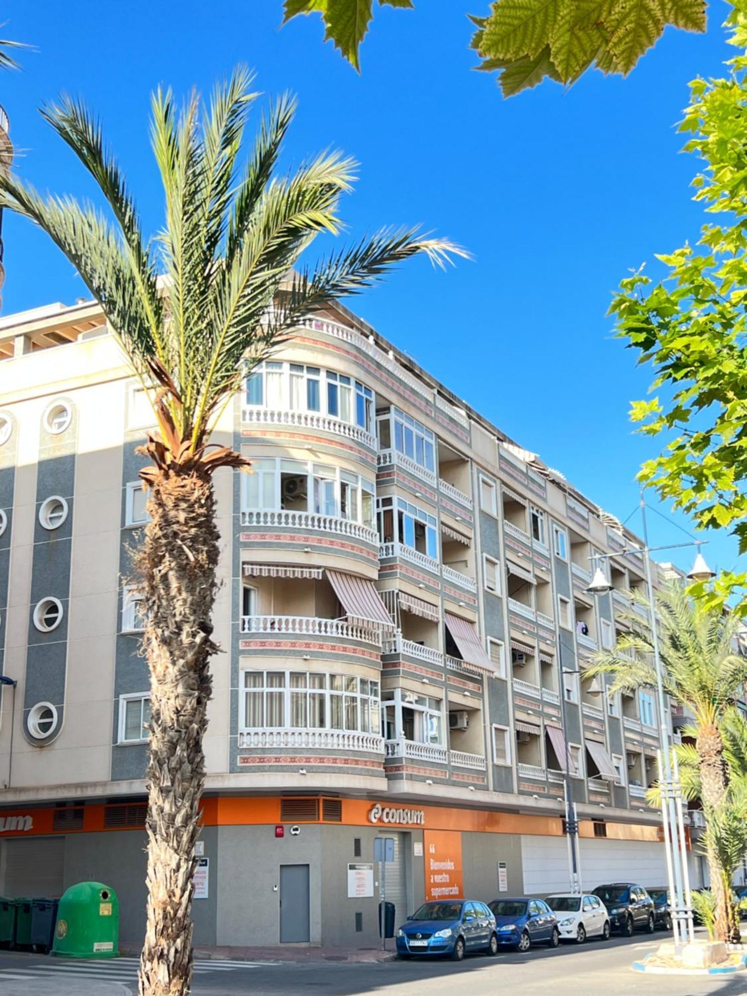 Renovated Cosy 350 M Playa Del Cura, With Official Touristic License Torrevieja